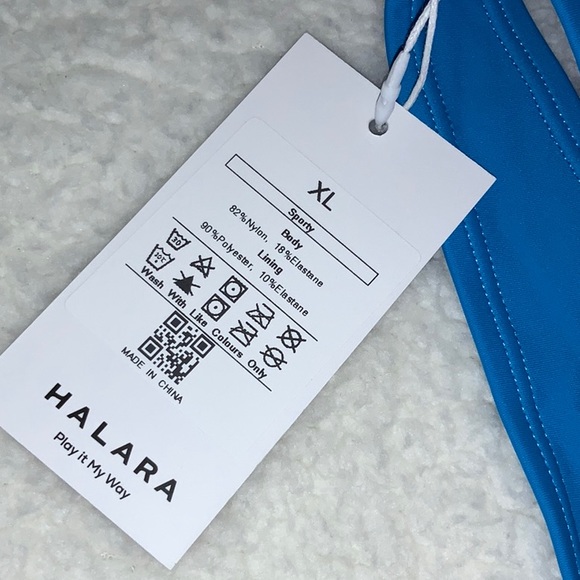 HALARA - NWT Solid U Neck Bikini Top (Size XL) - Picture 9 of 11